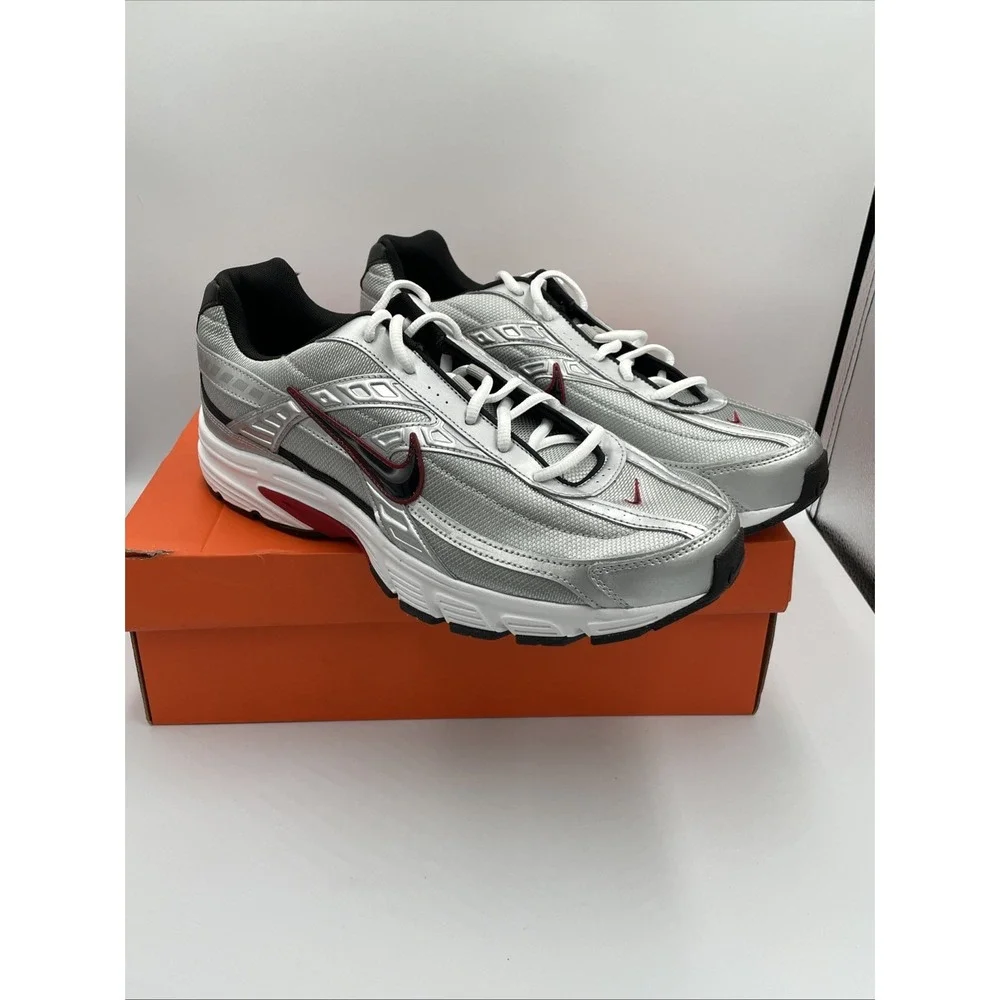 Nike men initiator